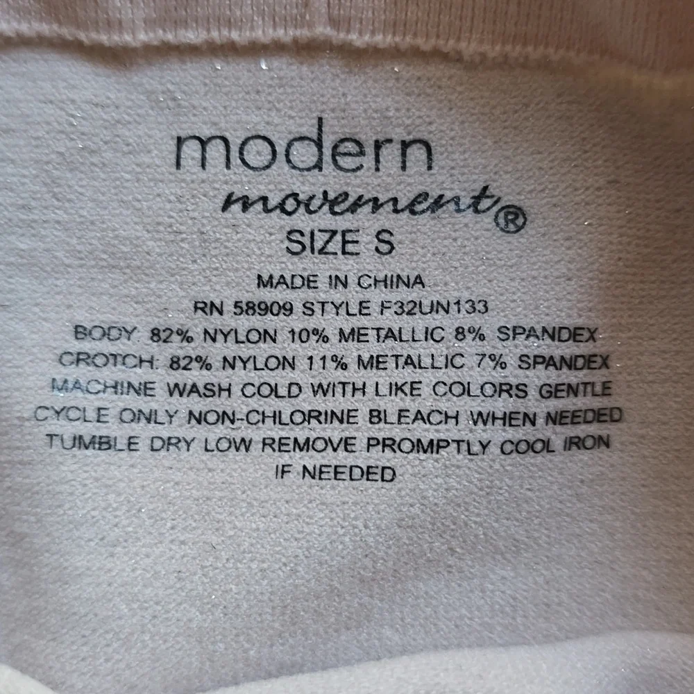 Modern Movement Stretch Seamless Brief Panty Red & Cream Sparkle ⭐️NWT⭐️ - Picture 2 of 6
